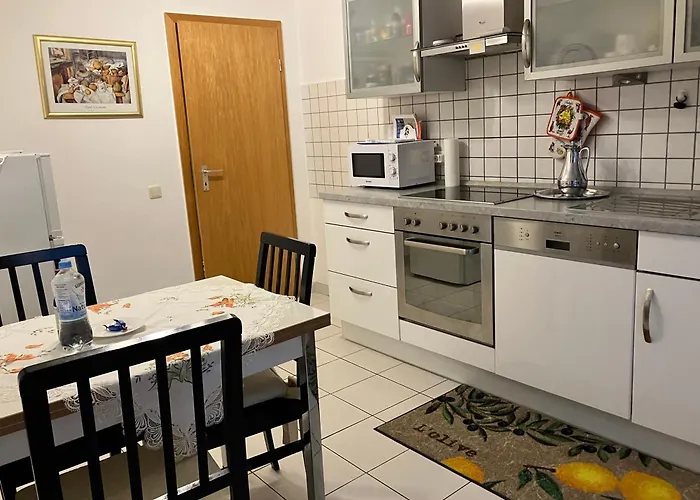 Appartement Im Gruenen Eg Mit Terrasse